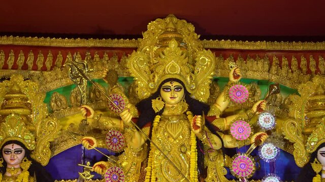 The biggest festival of West Bengal is Durga Puja with the idol of Durga Thakur. Durgapujo in West Bengal is famous all over the world. It is especially popular among Hindus