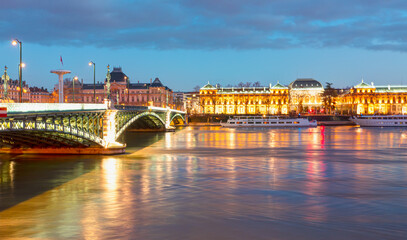 Obraz premium Historic University Bridge - Lyon, France