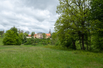 Fototapeta na wymiar Schlosspark Ettersburg bei Weimar in Thüringen
