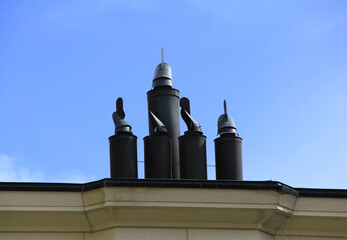 curieuses cheminées