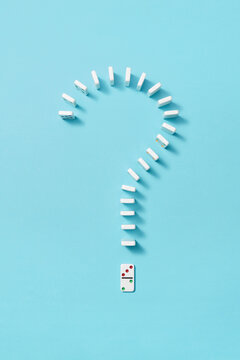Question mark of small dominoes