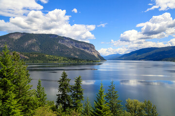 Naklejka na ściany i meble Salmon Arm Shushwap Lake British Columbia Canada