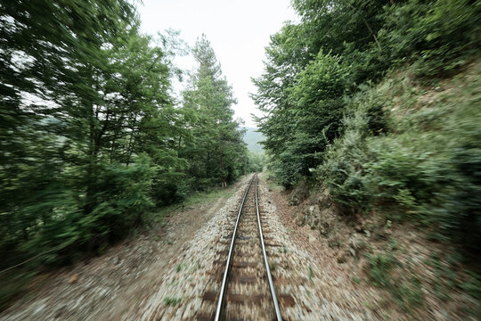 Narrow-gauge railroad