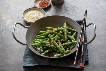 Asian style green beans with sesame seeds and garlic