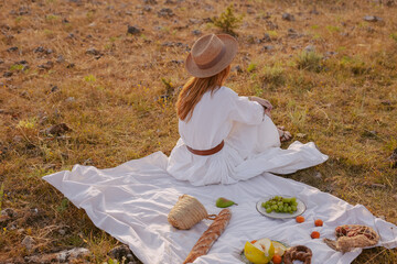 Woman on picnic 