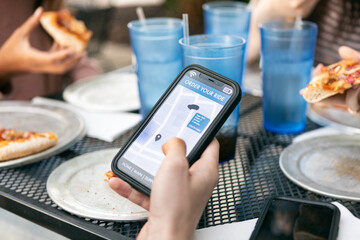 Dining: Man Uses Rideshare Application After Pizza Meal