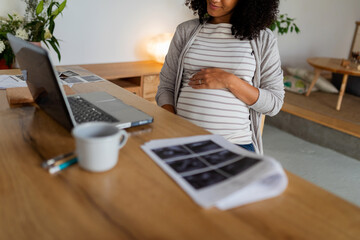 Online obstetrician appointment