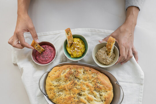 Pate Veggie focaccia with Raz , Hanout and Mutabal