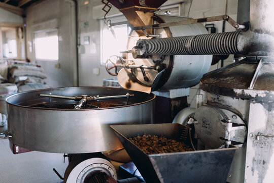Roasting process of coffee