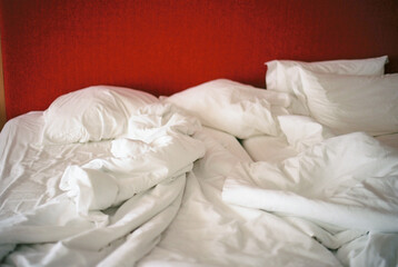 Empty bed in the morning