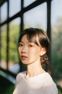  Portrait of Asian woman