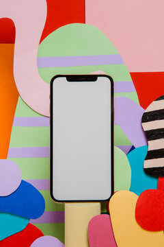 Smartphone with paper handcrafted details
