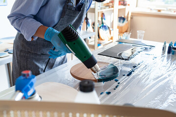 the process of making the sea on a two-component resin board, master class on resin art