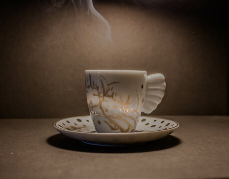 Immagini Stock - Primo Piano Di Una Tazza Di Caffè E Forniture Per