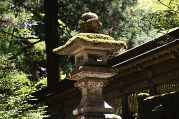 Stone lanterns are one of the traditional lighting fixtures in East Asia, and are installed in temples, shrines, and Japanese-style gardens in Japan. 