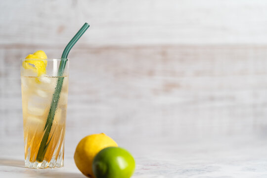 Capil&eacute; (traditional Portuguese syrup based drink made with maidenhair fern and sugar)
