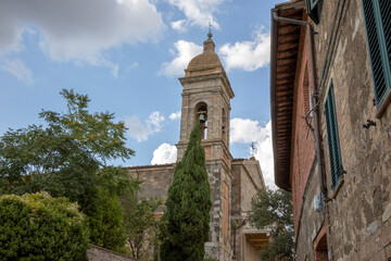 Fototapeta premium Montalcino (SI), Italy - August 15, 2021: Cathedral of the Holy Savior or Cattedrale del Santissimo Salvatore in Montalcino, Tuscany, Italy