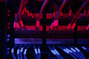 Network cabling infrastructure in modern data center