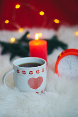 Obraz na płótnie Canvas cup of tea with christmas decorations