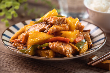 Stir-fried Taiwanese sliced Chicken breast with pineapple.