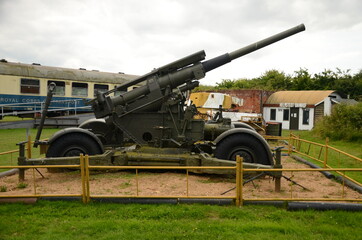 Fototapeta na wymiar World war two, artillery gun, artillery gun battery