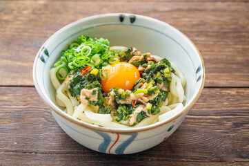 ニラと豚肉の万能ダレうどん