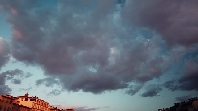 Hyper lapse di Firenze sui lungarni