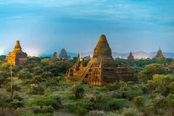 Bagan Archaeological Zone, Pagodas at Night