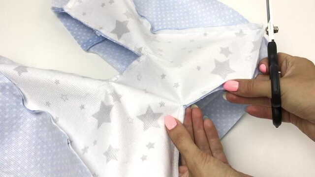 Sewing pillow letters. Sewing lesson. Home decor. Fabric cotton gray stars and blue peas. Step by step process. Video 11