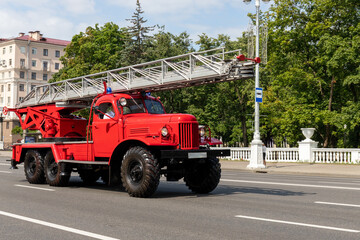 Fototapeta premium old fire truck red