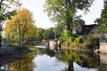 Fototapeta na wymiar Lachine Canal in Montreal city