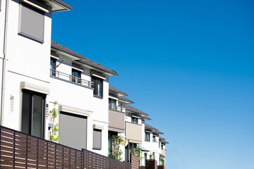 一戸建て　新興住宅地