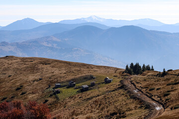 view of the mountains and buildings
