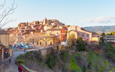 Fototapeta na wymiar Hilltop medieval village of Roussilon -Provence, France