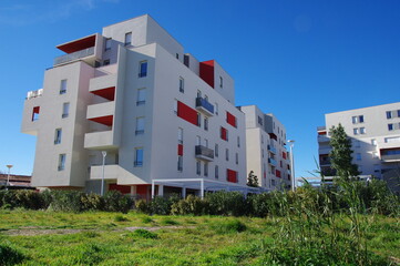 immeuble et lotissement moderne d'habitat et d'habitation de logement