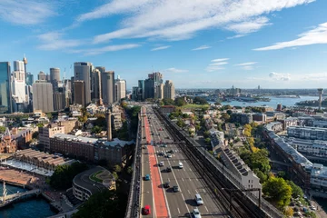 Foto op Plexiglas Sydney Harbour Bridge Pylon lookout - Overlooking the Sydney Harbour Bridge  and McMahon's Point on a beautiful sunny day - April 2019