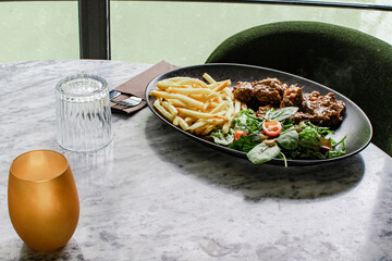 Food at the restaurant, Carbonnade Flamande