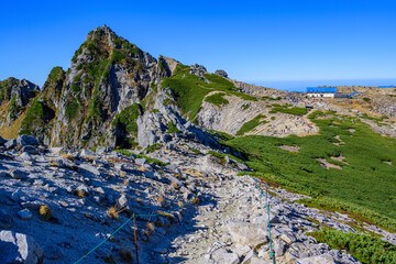 木曾駒ケ岳 紅葉の宝剣岳