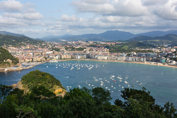 Obraz premium Cityscape of San Sebastian