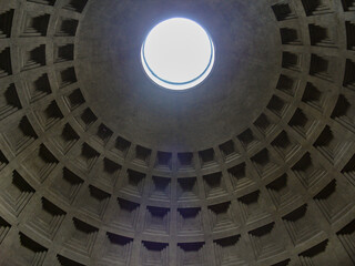 Internal view of the cielling and oculus of the Rome Agripa's Pantheon