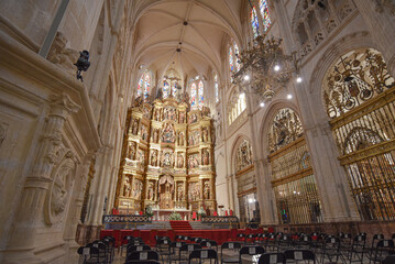 Fototapeta premium Burgos, Spain - 16 Oct, 2021: Main altar of the Cathedral of Santa Maria, Burgos, Castile and Leon