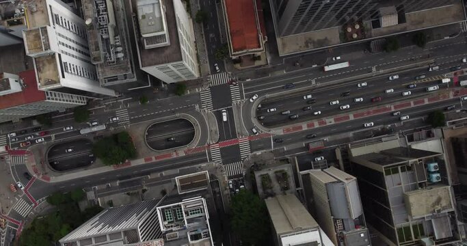 traffic in the city