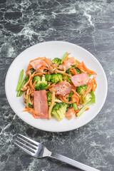 ベーコンと野菜炒め