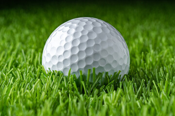 A golf ball on an artificial turf. Screen Golf