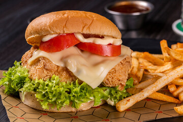 Hamburguesa de Pollo con queso
