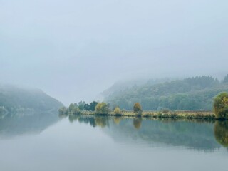 Obraz premium morning on the lake
