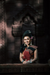Fototapeta na wymiar Asian Young female Actress wearing beautiful ancient costumes
