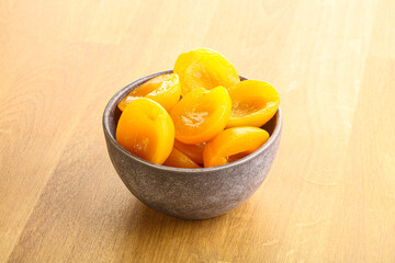 Canned apricot – sweet light dessert