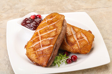Roasted duck breast with sauce