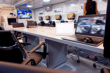Autonomous mobile emergency control room. Emergency control room interior
